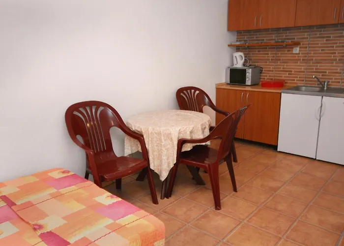 6050a Apartman *